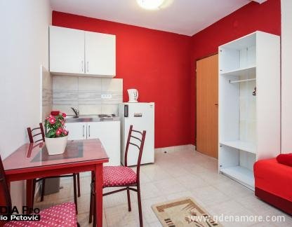 Apartmani Becka, , privat innkvartering i sted Šušanj, Montenegro - apartman 3
